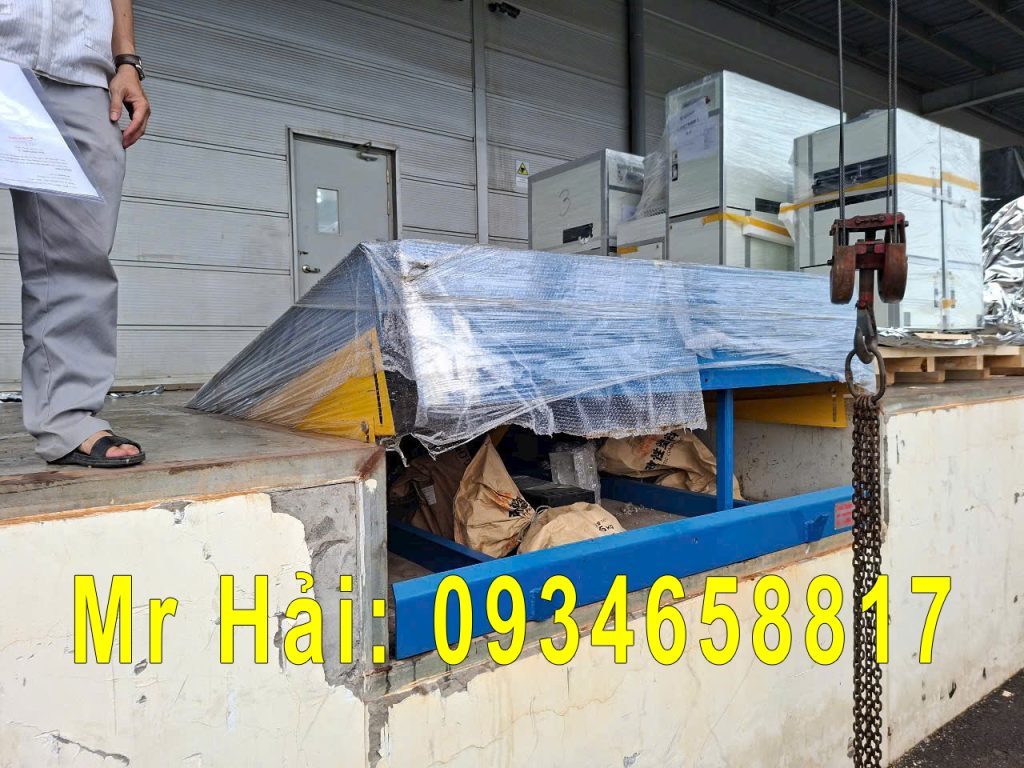 mua bán sàn nâng thủy lực