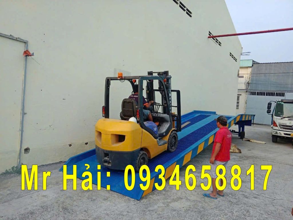 cầu dẫn xe nâng tây ninh
