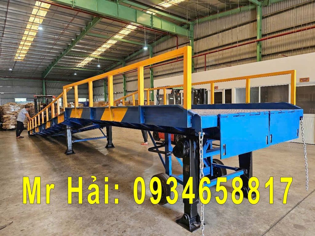 lancan cầu container